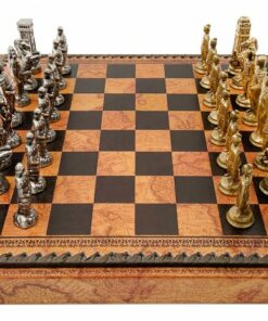 Jeu d'Échecs Romains vs Barbares - Échiquier - Backgammon et Jeu de dames en similicuir avec rangement & Pièces en métal