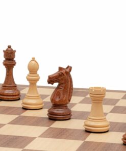 Jeu d'échecs Trapani - Échiquier en Erable et Noyer & Pièces en Acacia et Bois de Buis