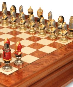 Jeu d'Échecs Moncada - Échiquier en bois de Bruyère et Bois d'Orme avec tiroir & Pièces en métal peintes à la main