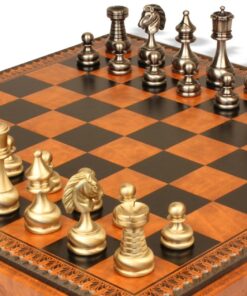 Jeu d'Échecs Grand ensemble Perse - Échiquier - Backgammon et Jeu de dames en similicuir & Pièces en laiton massif