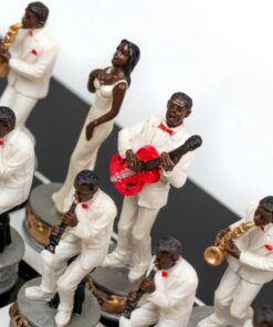 Jeu d'Échecs Jazz vs Rock - Échiquier en bois laqué noir & Pièces en résine